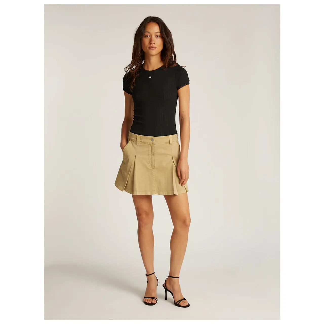 TJW SLIM POINTELLE RIB TEE